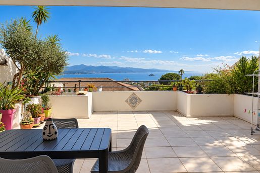 Appartement 3 pièces 61 m² · à La Ciotat · 61 m² · 534 900 €
