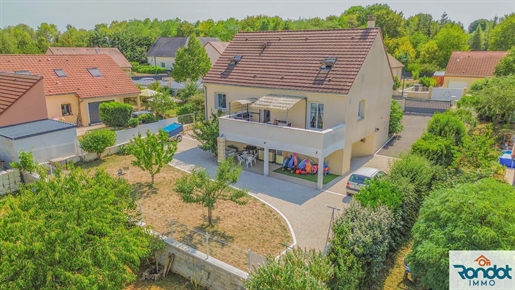 Maison 8 pièces 149 m² · à Is-sur-Tille · 149 m² · 340 000 €