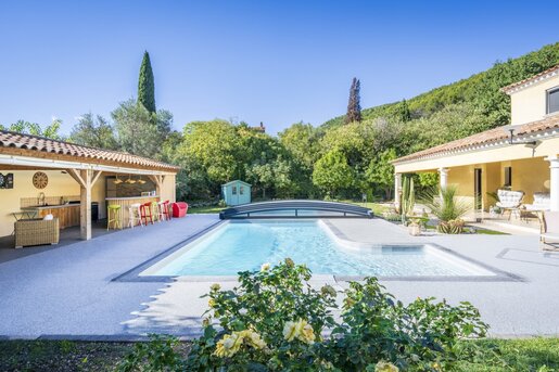 Maison 6 pièces 217 m² · à Solliès-Pont · 217 m² · 1 080 000 €