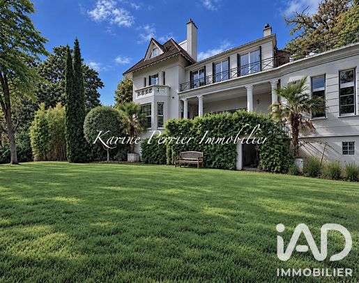 Maison 15 pièces 467 m² · à Garches · 467 m² · 3 850 000 €