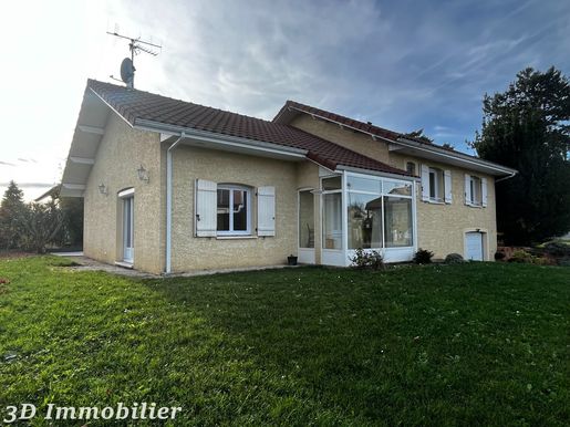 Maison 7 pièces 130 m² · à Douvaine · 130 m² · 660 000 €