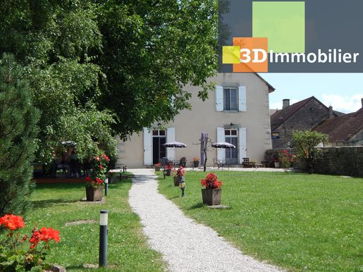 Maison 14 pièces 403 m² · à Château-Chalon · 403 m² · 750 000 €
