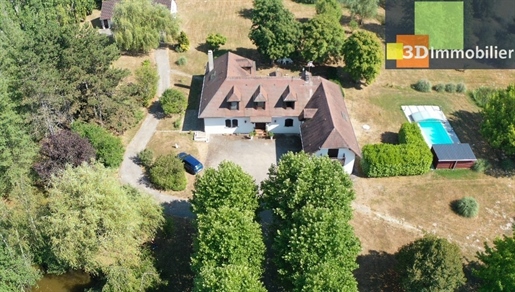 Maison 12 pièces 291 m² · à Dole · 291 m² · 676 000 €