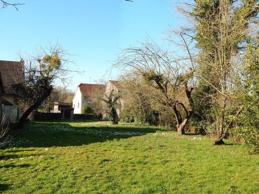 Maison 9 pièces 167 m² · à Bletterans · 167 m² · 165 000 €
