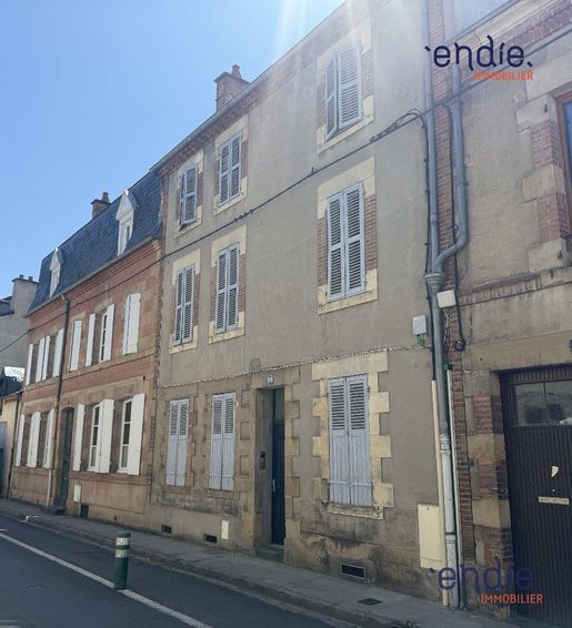 Maison 207 m² · à Moulins · 207 m² · 315 000 €