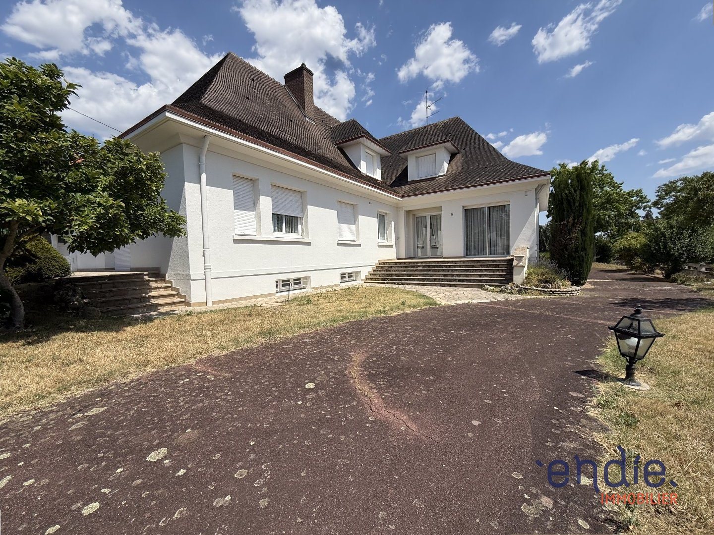 Maison à vendre, 273m², Dompierre-sur-Besbre