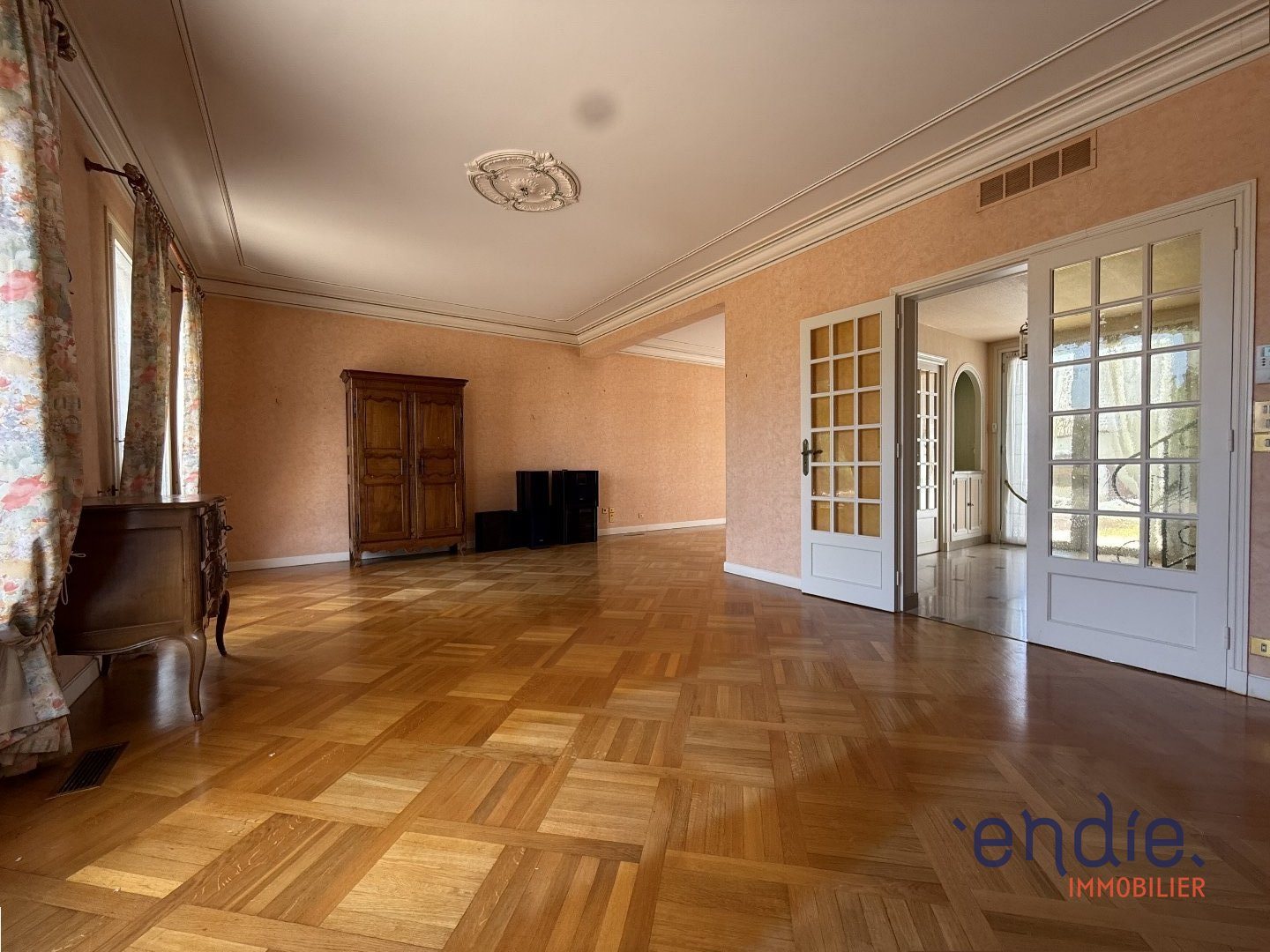 Maison à vendre, 273m², Dompierre-sur-Besbre