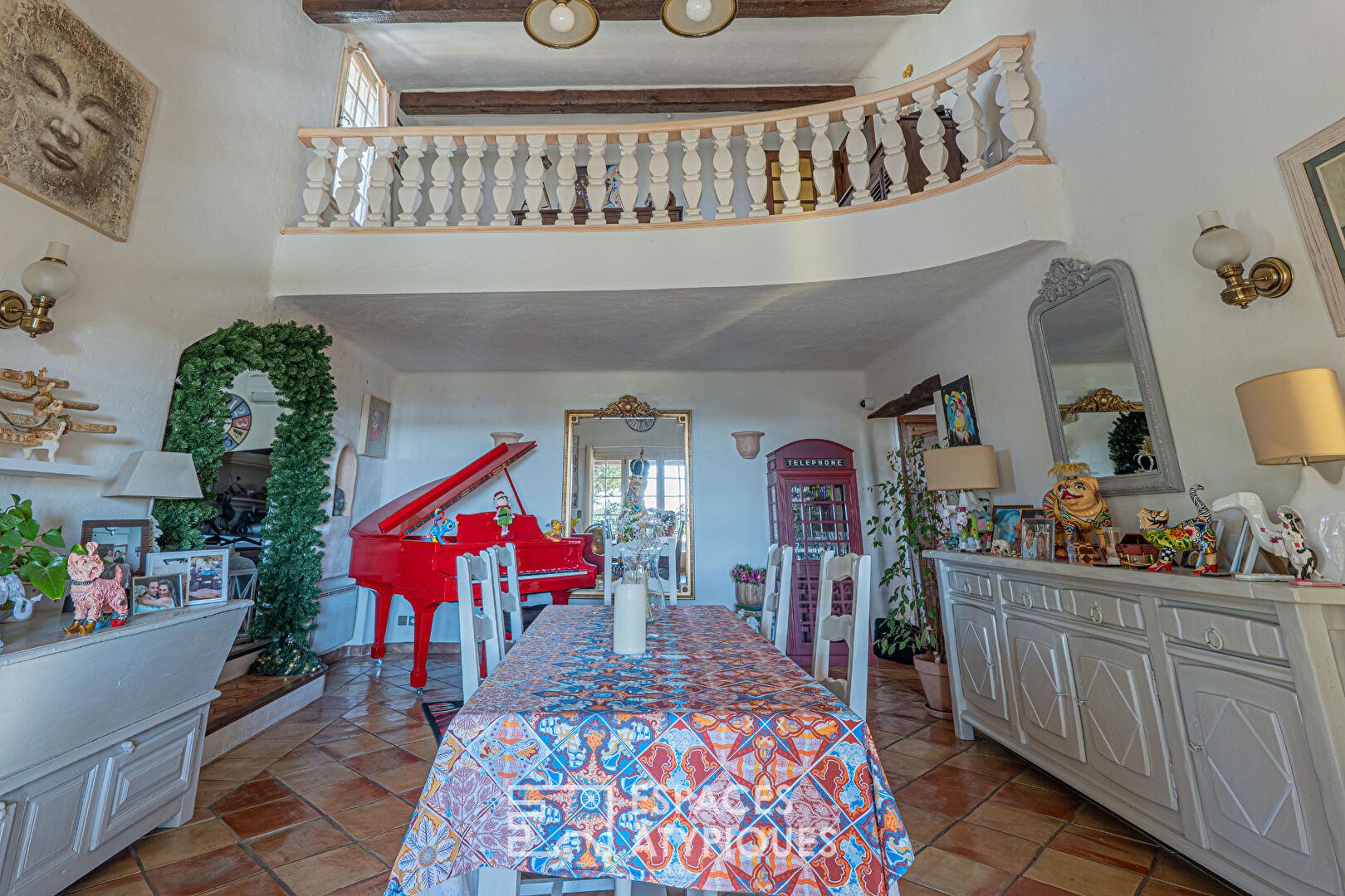 Maison à vendre, 190m², Grasse