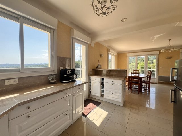 Maison à vendre, 115m², Gan