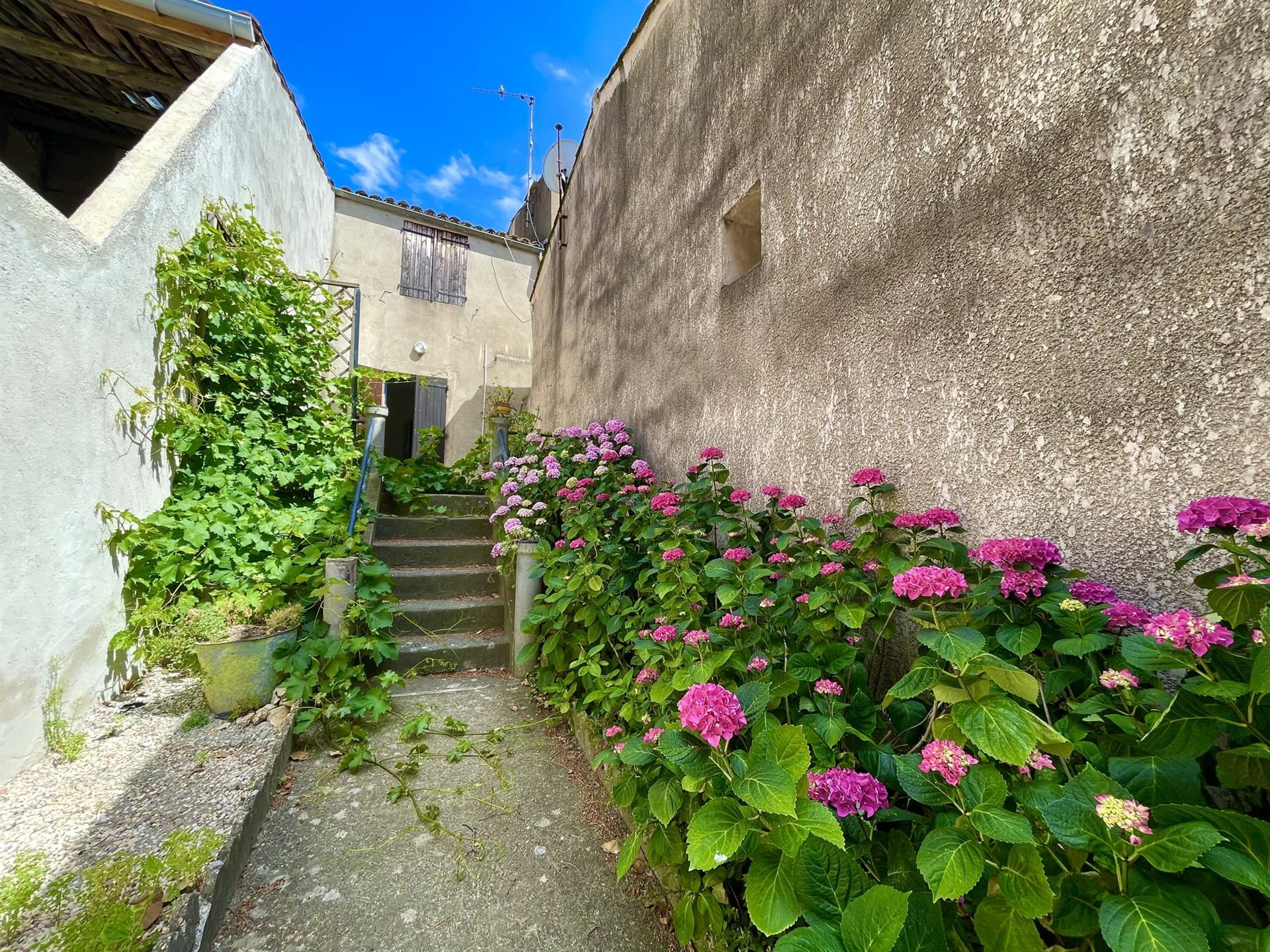 Maison à vendre, 75m², Cabrerolles