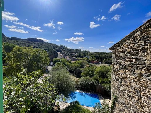 Maison 5 pièces 120 m² · à Vailhan · 120 m² · 375 000 €