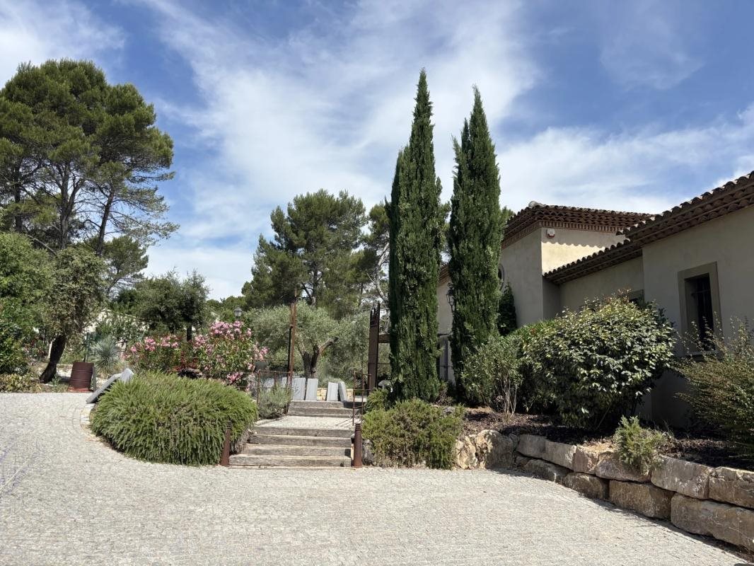 Maison à vendre, 180m², Le Thoronet