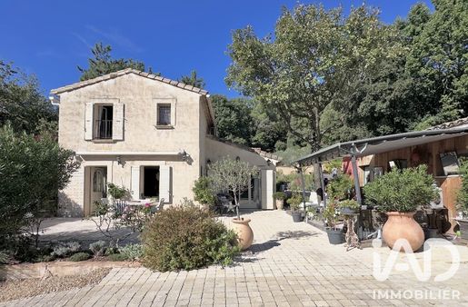 Maison 6 pièces 140 m² · à Uzès · 140 m² · 599 000 €