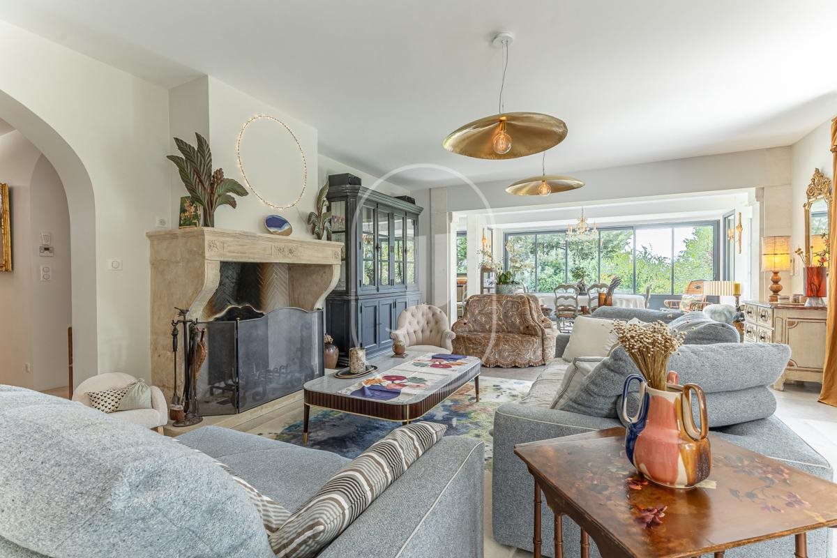 Maison à vendre, 248m², L'Isle-sur-la-Sorgue