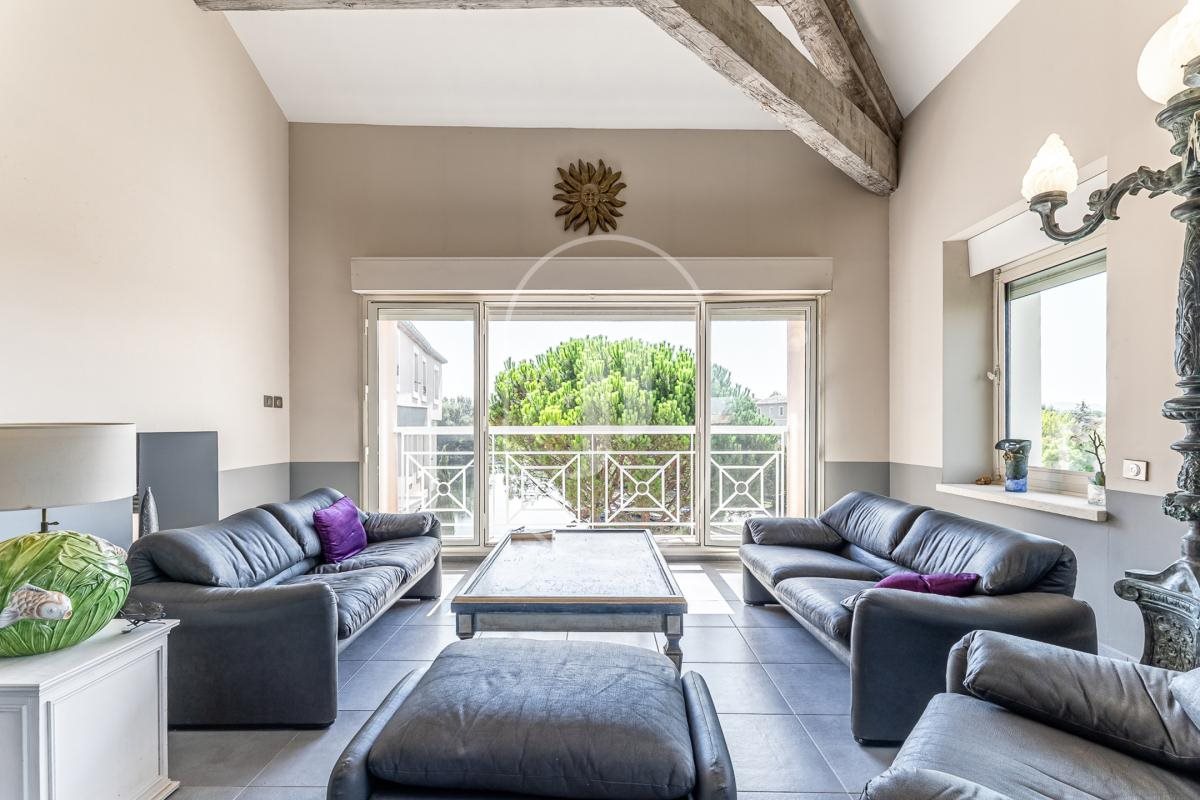 Appartement à vendre, 302m², L'Isle-sur-la-Sorgue