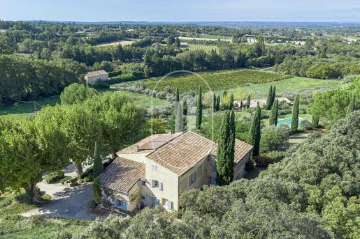 Maison 380 m² · à Aubignan · 380 m² · 1 485 000 €