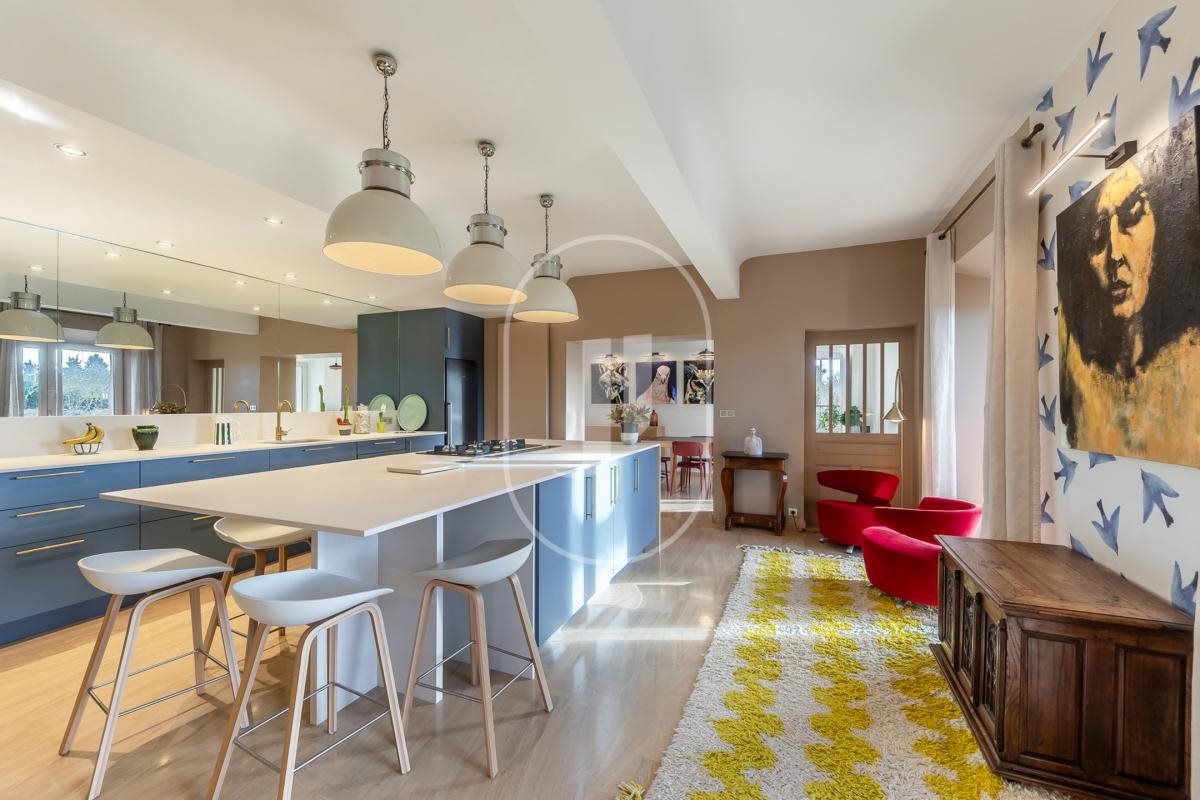 Maison à vendre, 546m², L'Isle-sur-la-Sorgue