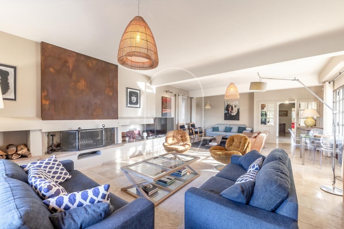 Maison à vendre, 546m², L'Isle-sur-la-Sorgue