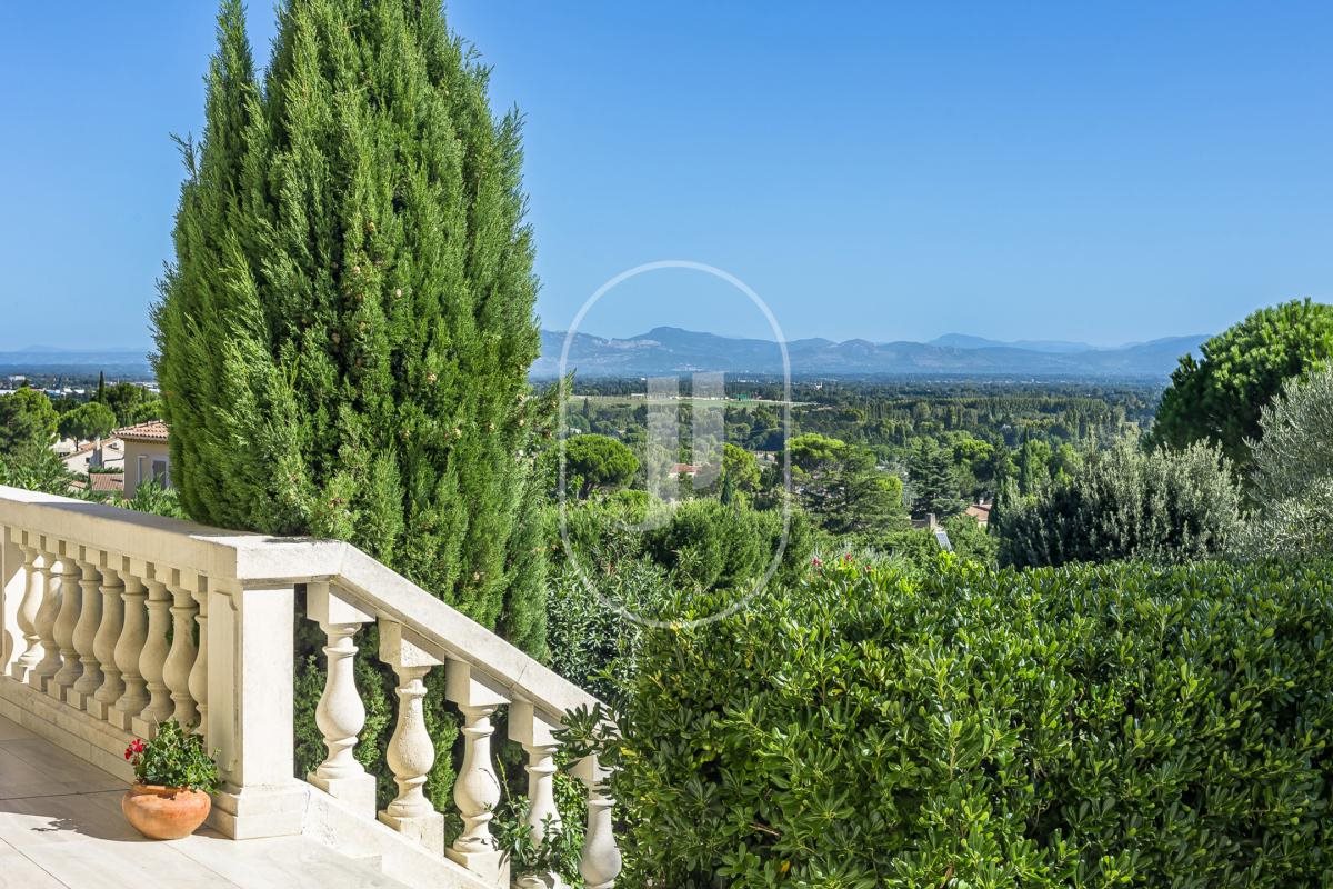 Maison à vendre, 135m², Saint-Saturnin-lès-Avignon