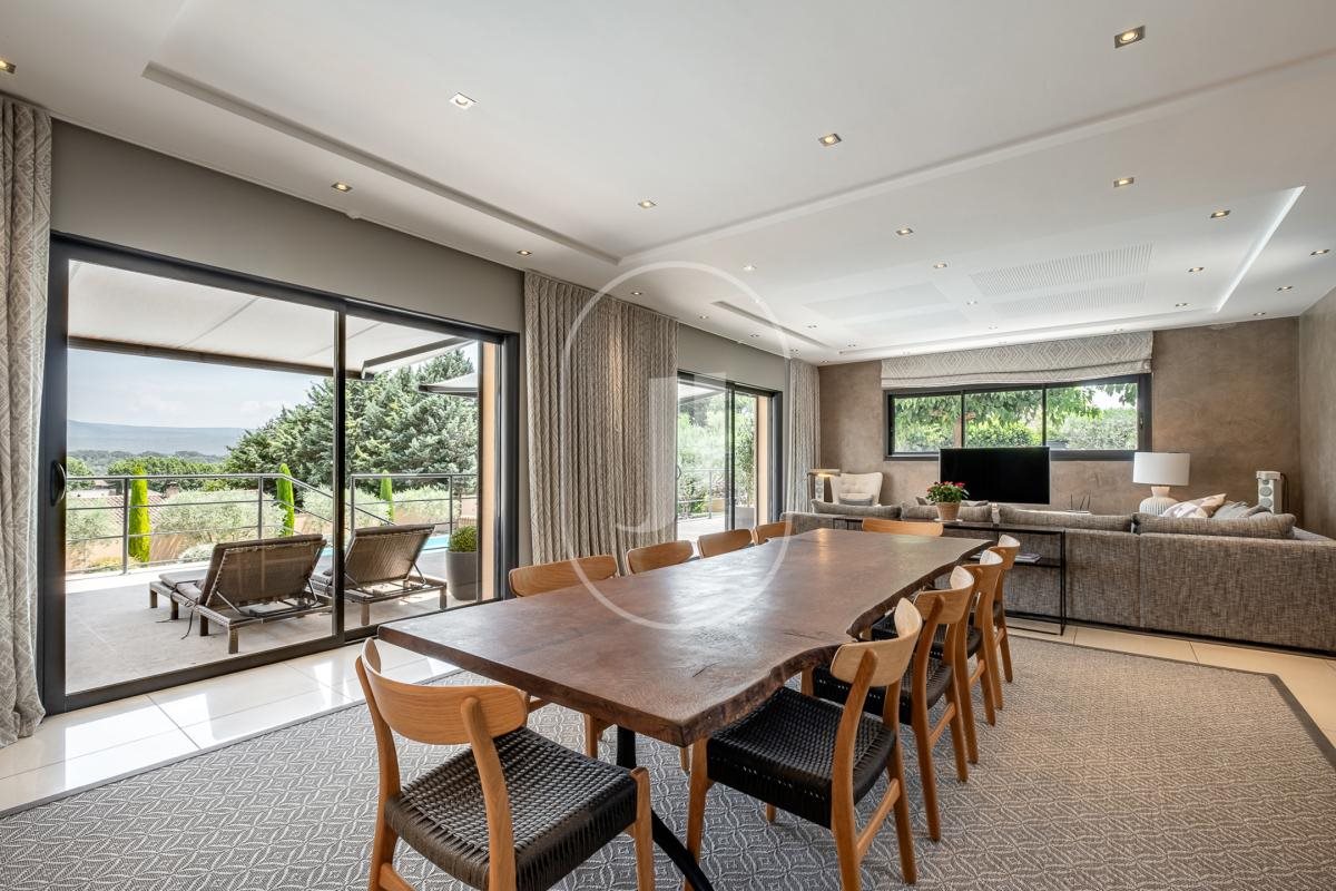 Maison à vendre, 264m², Mormoiron