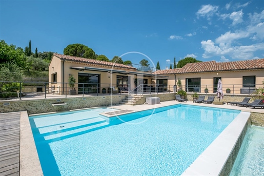Maison 264 m² · à Mormoiron · 264 m² · 1 150 000 €