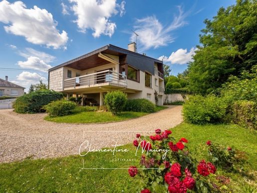 Maison 7 pièces 200 m² · à Saint-Ouen · 200 m² · 320 000 €