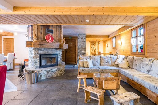 Maison 9 pièces 414 m² · à Champagny-en-Vanoise (la Plagne) · 414 m² · 2 500 000 €