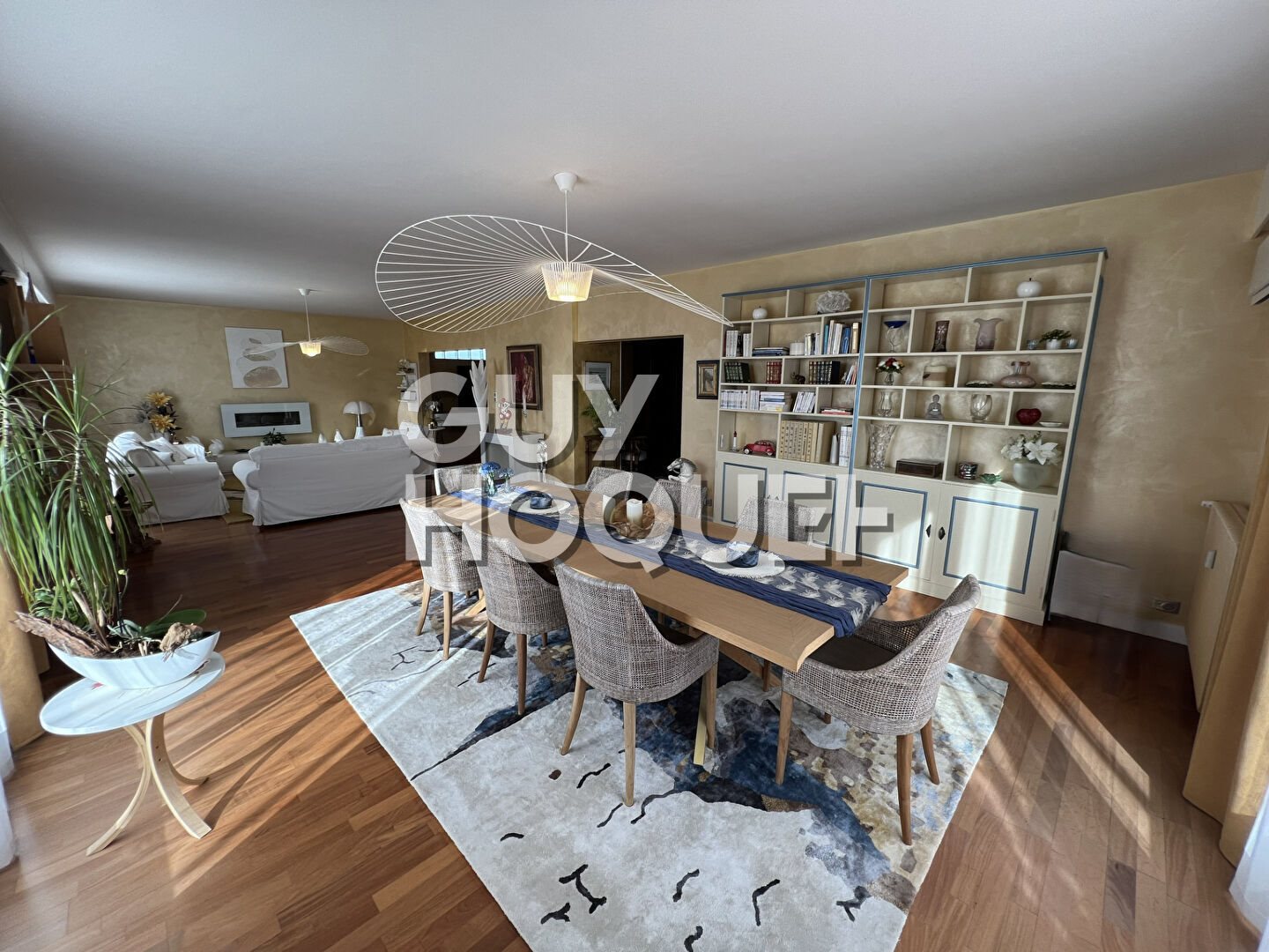 Appartement à vendre, 209m², Montceau-les-Mines