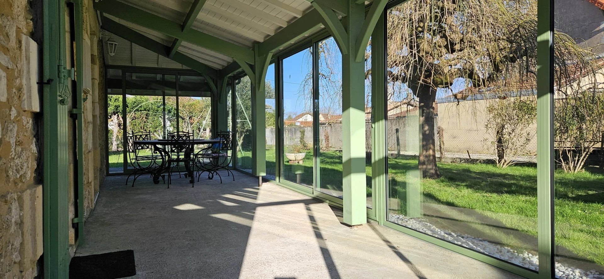 Maison à vendre, 140m², Saint-Laurent-des-Vignes