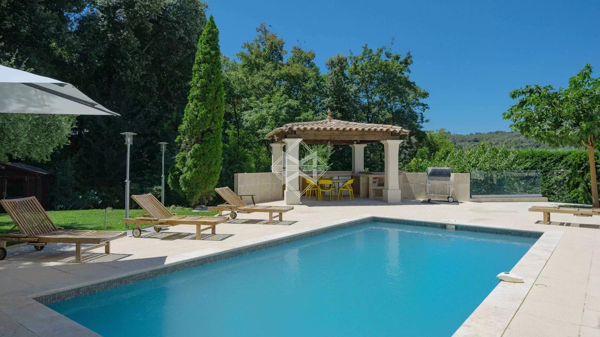 Maison à vendre, 170m², La Colle-sur-Loup