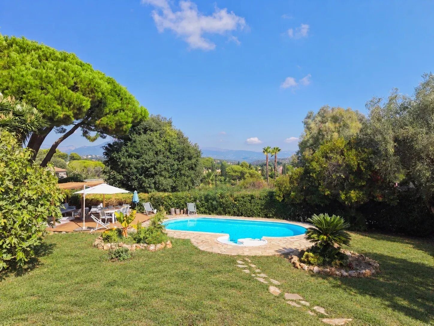 Maison à vendre, 138m², Biot