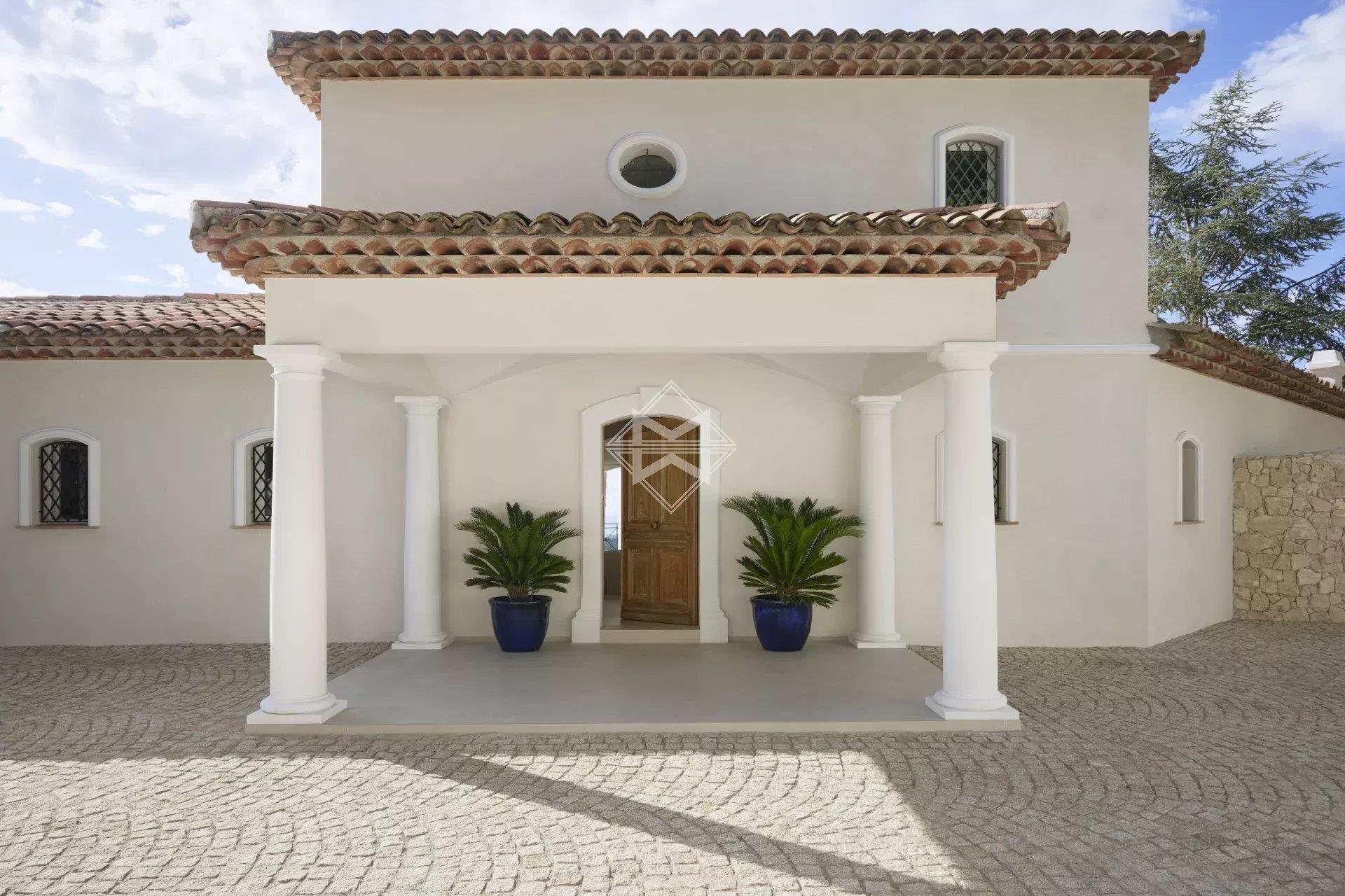 Maison à vendre, 257m², Vence