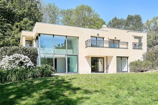 Maison 9 pièces 301 m² · à Mouvaux · 301 m² · 1 250 000 €