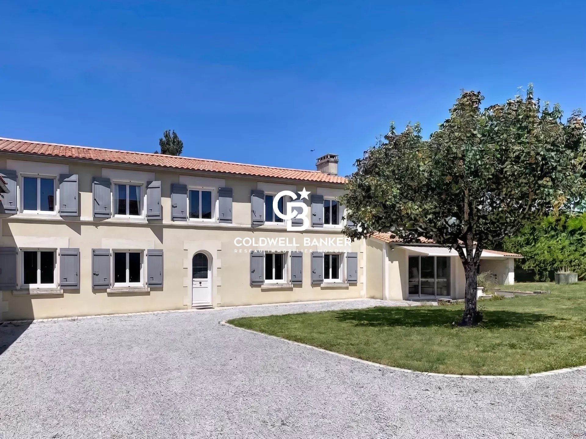 Maison à vendre, 257m², Sainte-Lheurine