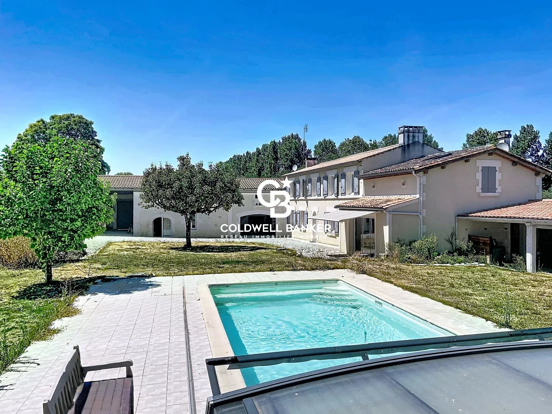 Maison à vendre, 257m², Sainte-Lheurine