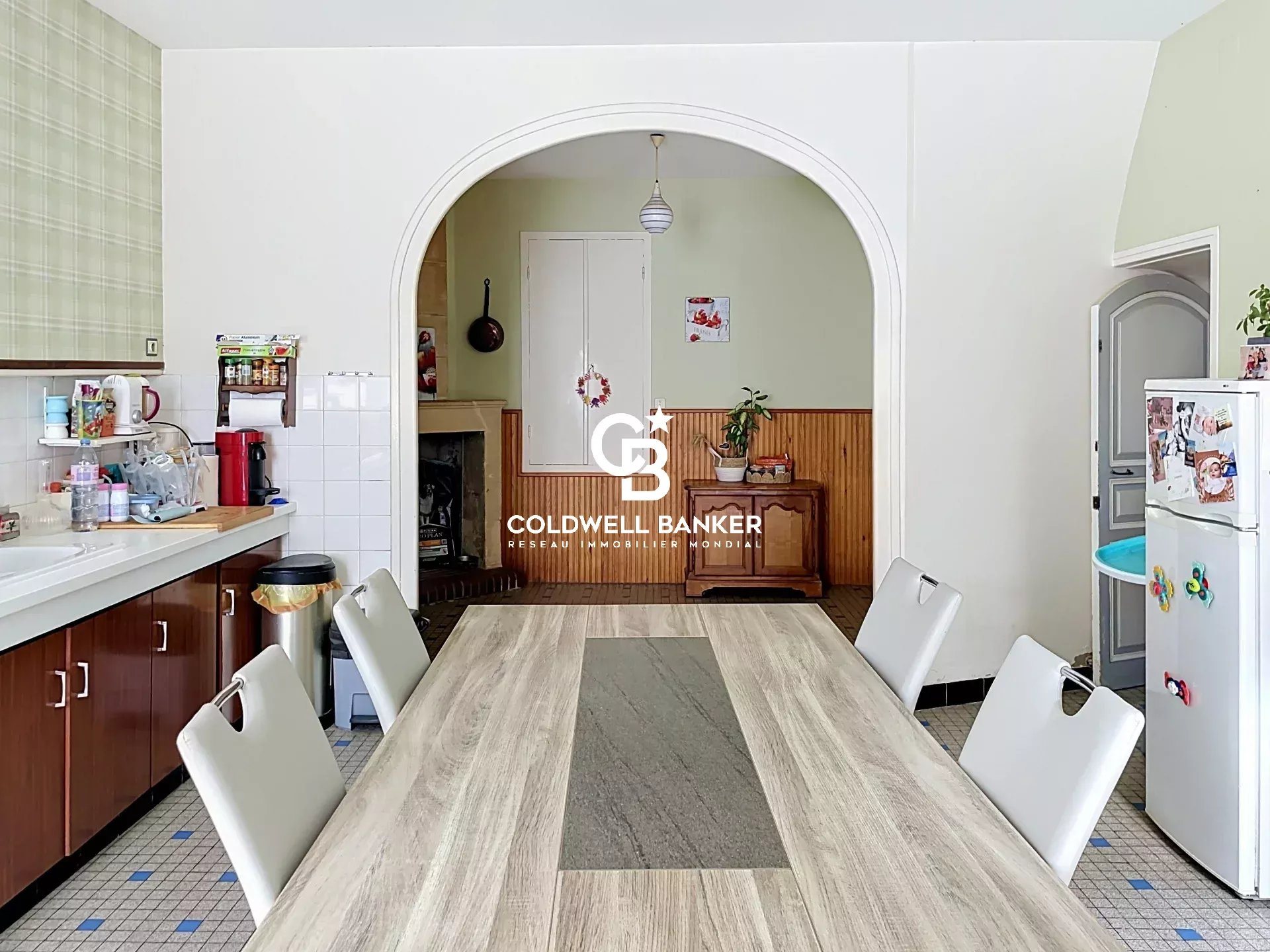 Maison à vendre, 260m², Saint-Romain-de-Benet