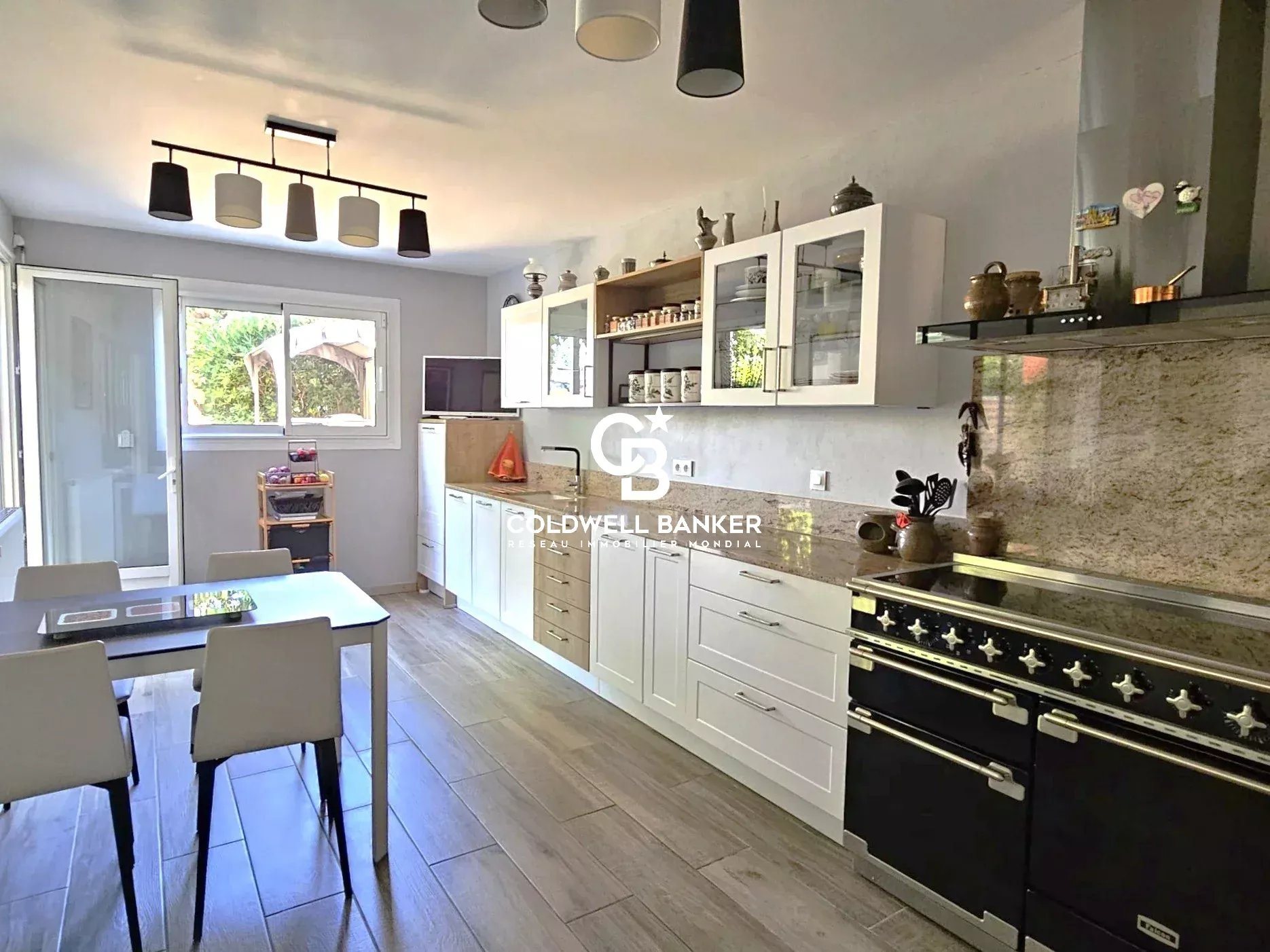 Maison à vendre, 180m², Saintes