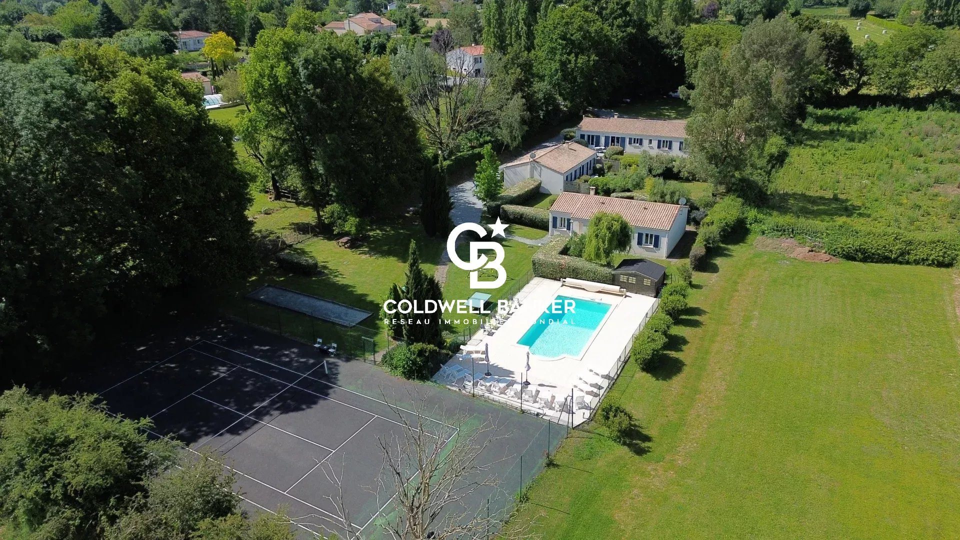Maison à vendre, 348m², La Caillère-Saint-Hilaire