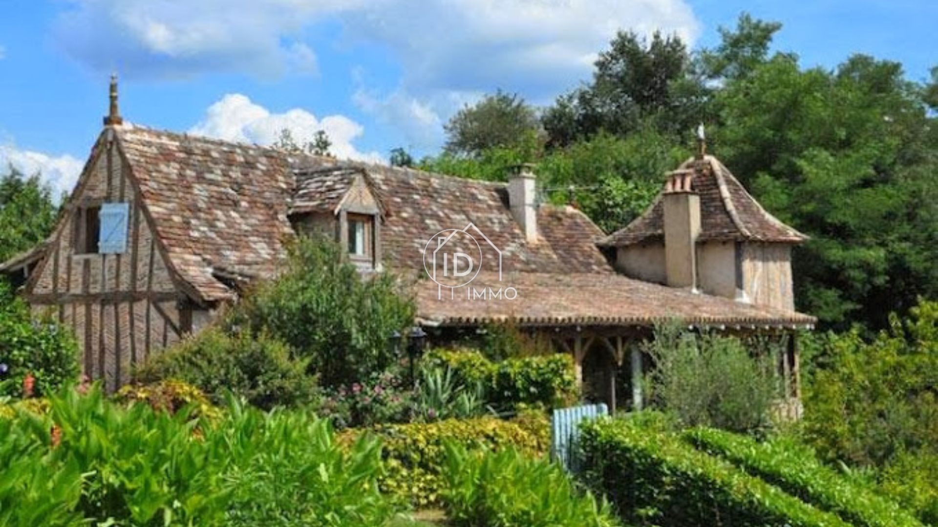 Maison à vendre, 274m², Saint-Laurent-des-Hommes