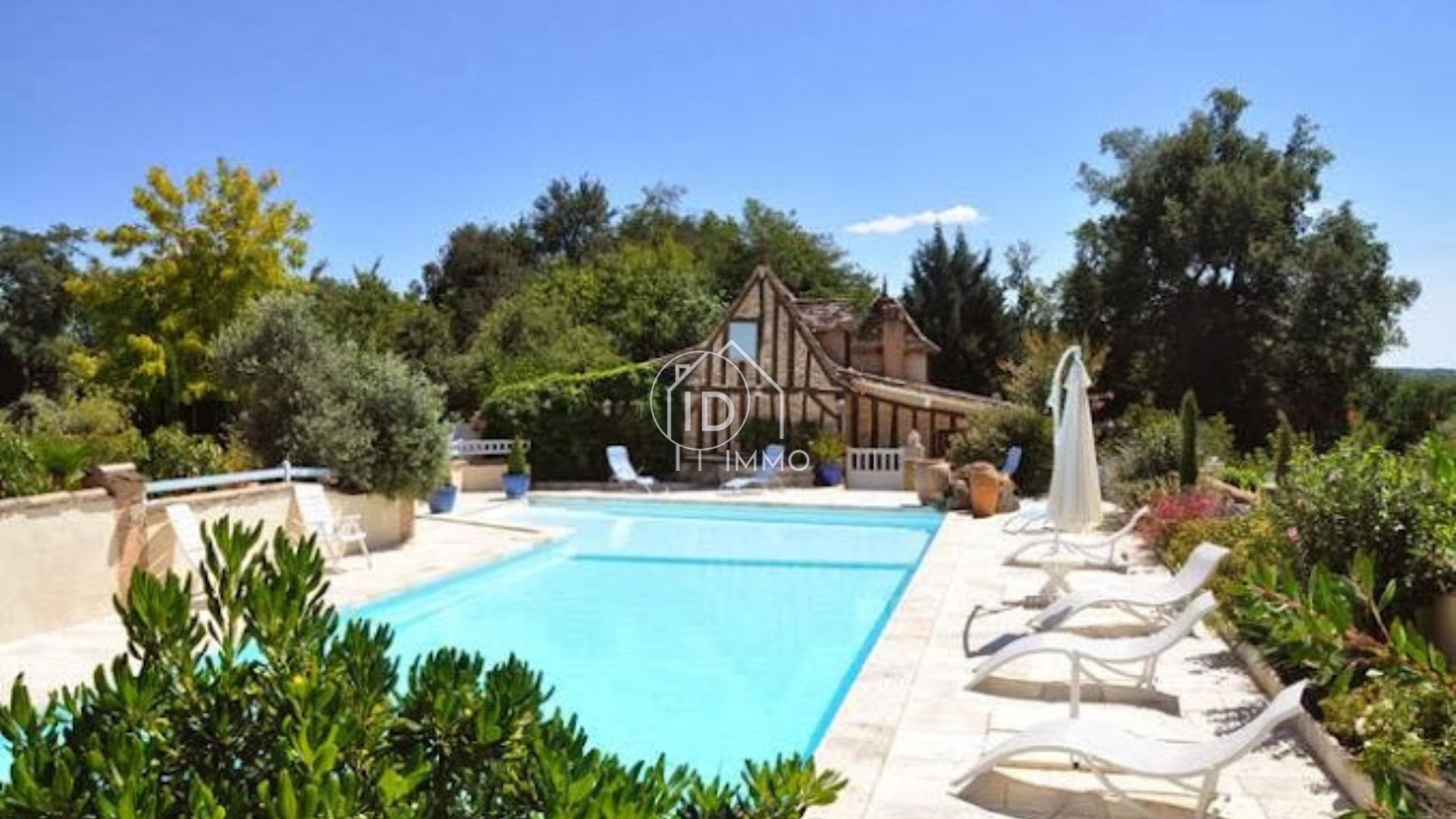 Maison à vendre, 274m², Saint-Laurent-des-Hommes
