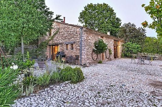 Maison 3 pièces 152 m² · à Villars · 152 m² · 650 000 €
