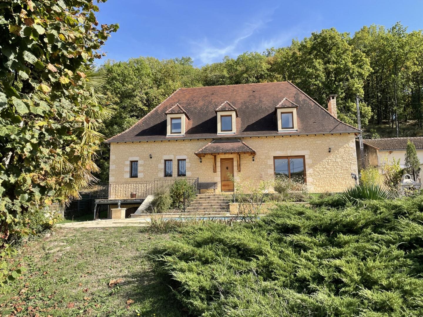 Maison à vendre, 260m², Montignac-Lascaux