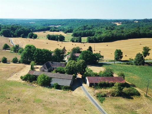 Maison 3 pièces 132 m² · à Le Buisson-de-Cadouin · 132 m² · 249 700 €