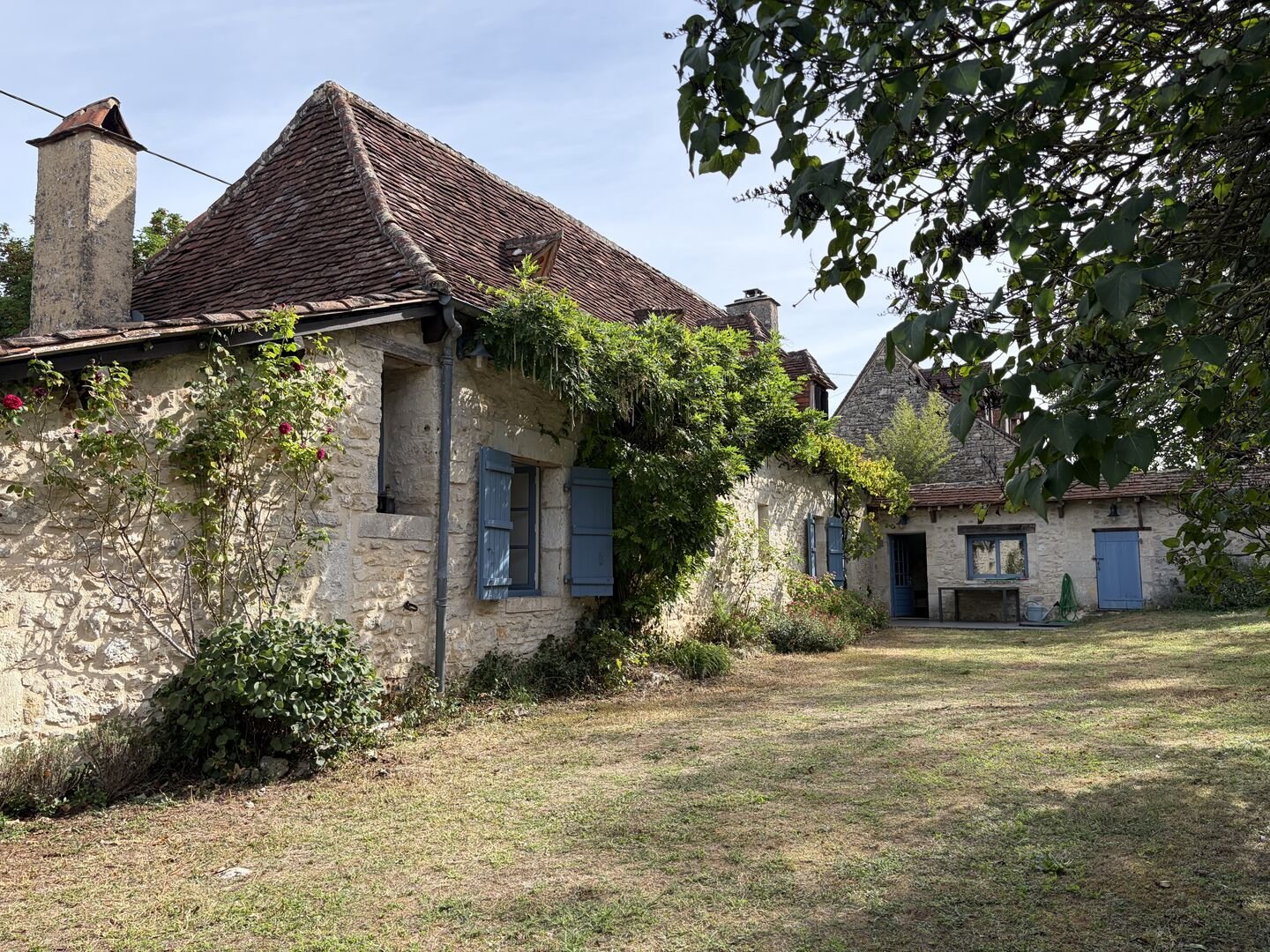 Maison – Thenon - Vue 3