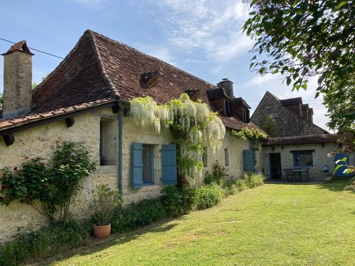 Maison 5 pièces 120 m² · à Thenon · 120 m² · 339 200 €