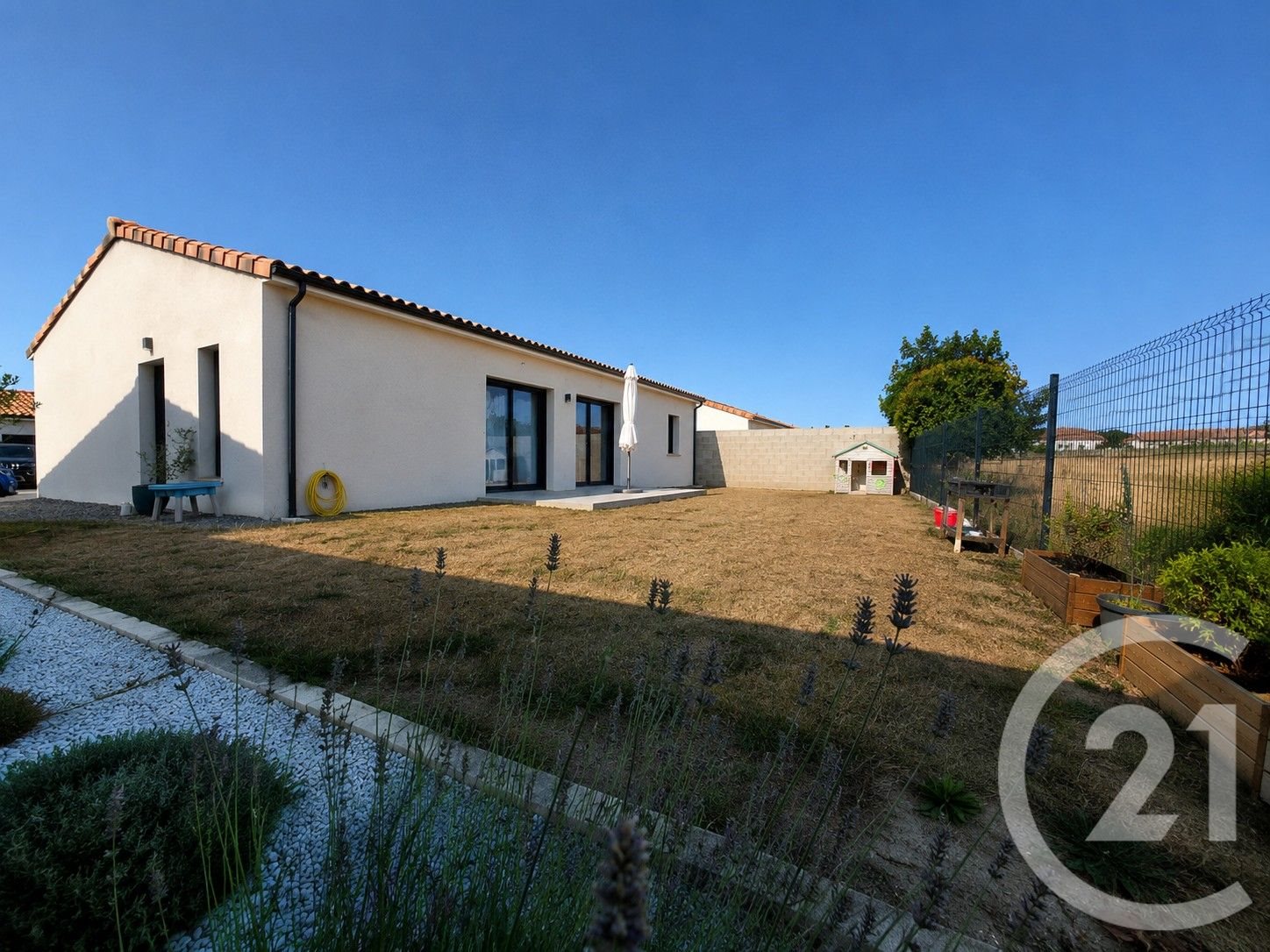 Maison à vendre, 91m², Terssac