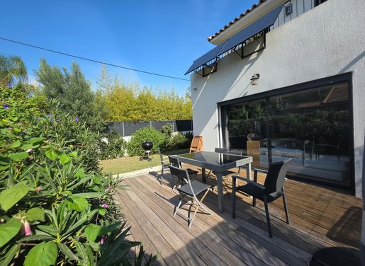 Appartement 4 pièces 78 m² · à Six-Fours-les-Plages · 78 m² · 580 000 €