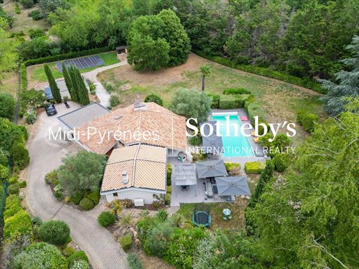 7 pièces 247 m² · à Toulouse · 247 m² · 1 150 000 €
