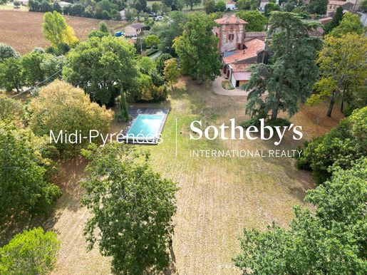 Maison 16 pièces 580 m² · à Verfeil · 580 m² · 990 000 €