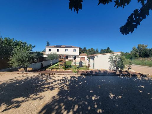 Maison 5 pièces 129 m² · à Aix-en-Provence · 129 m² · 693 000 €